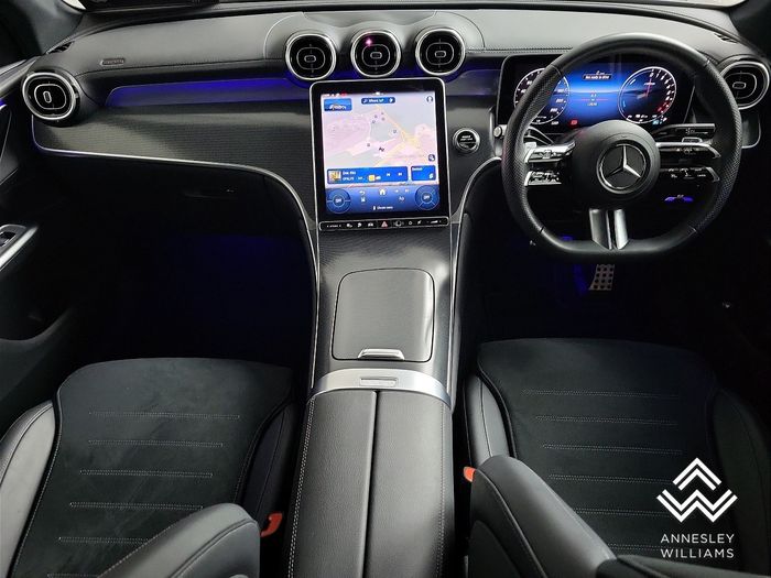 Mercedes-Benz GLC-Class 2025