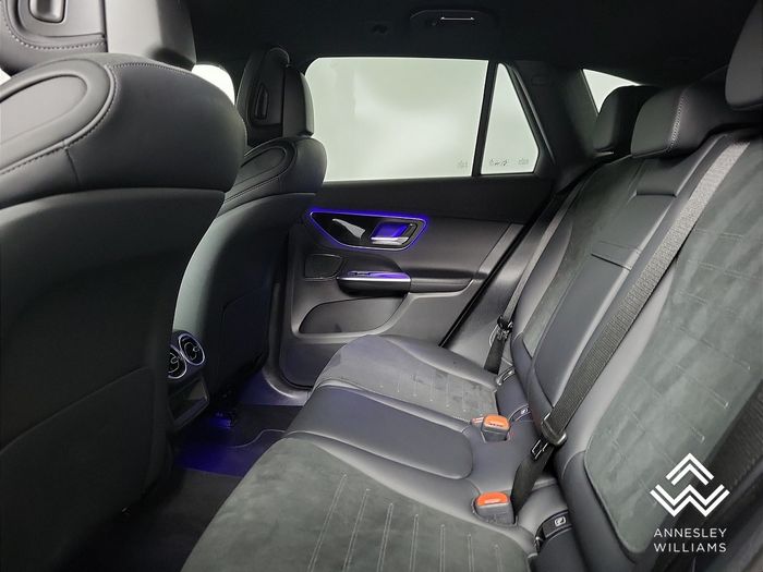 Mercedes-Benz GLC-Class 2025