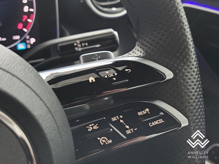 Mercedes-Benz GLC-Class 2025