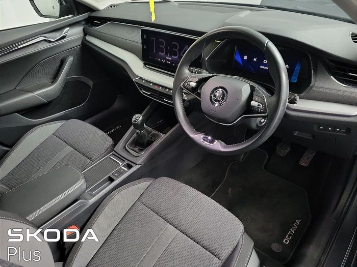 Skoda Octavia 2023