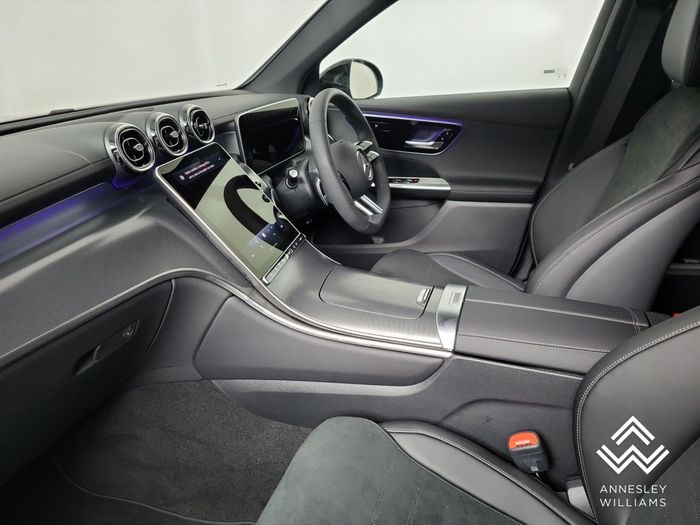 Mercedes-Benz GLC-Class 2026