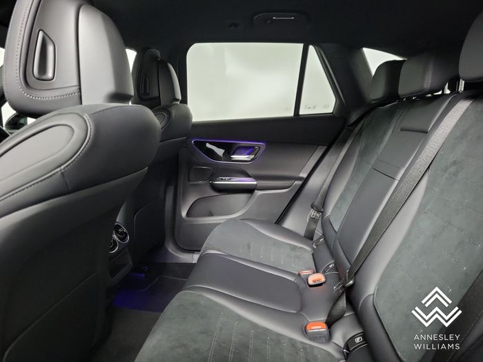 Mercedes-Benz GLC-Class 2026