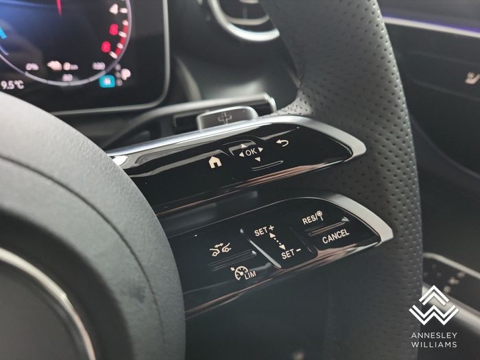 Mercedes-Benz GLC-Class 2026