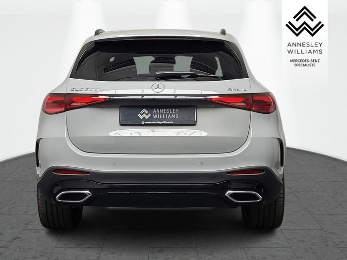 Mercedes-Benz GLC-Class 2025