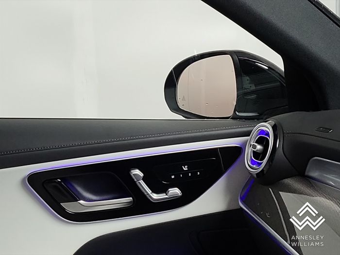 Mercedes-Benz GLC 2024