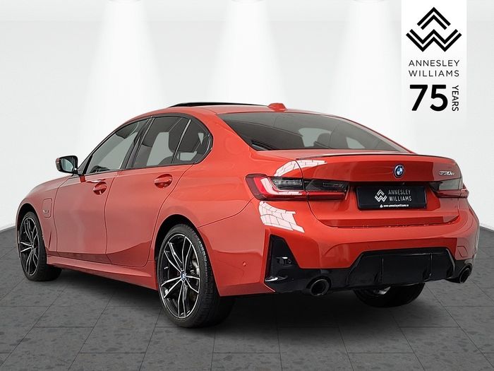 BMW 3 Series 2024