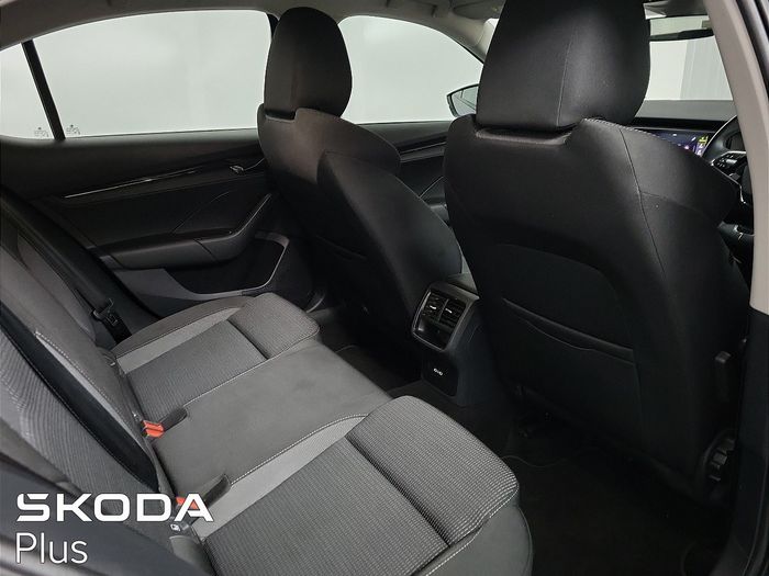Skoda Octavia 2024