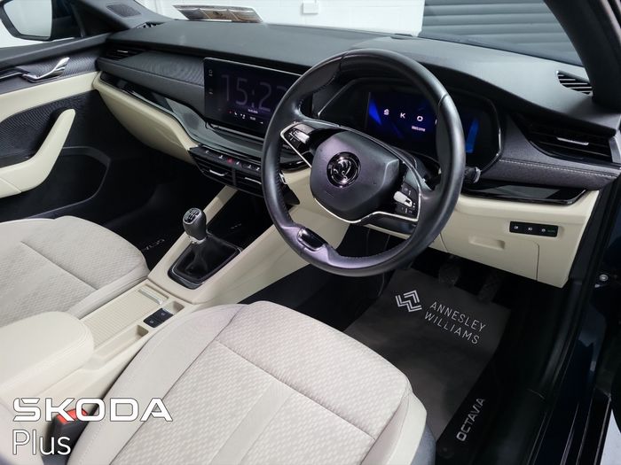 Skoda Octavia 2023