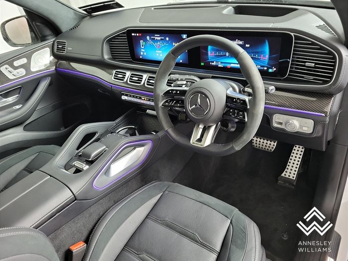 Mercedes-Benz GLE 2025