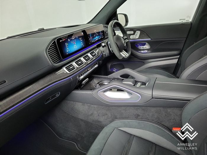 Mercedes-Benz GLE 2025