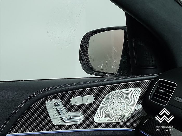 Mercedes-Benz GLE 2025
