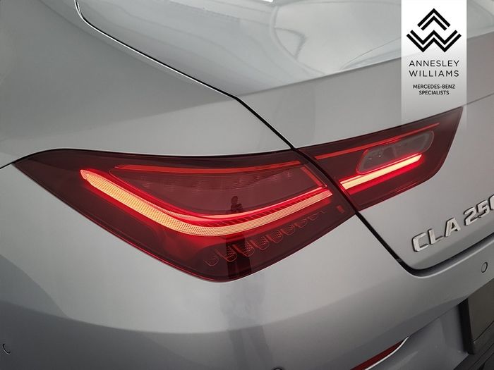 Mercedes-Benz CLA 2025