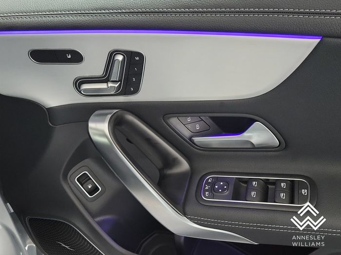Mercedes-Benz CLA 2025