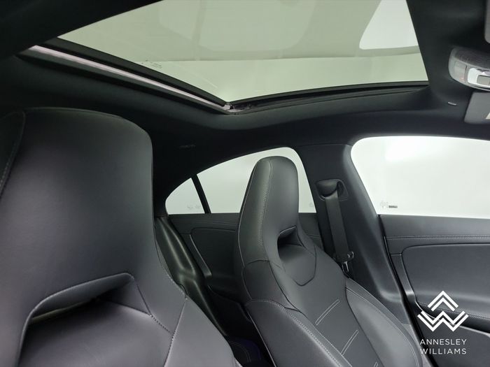 Mercedes-Benz CLA 2025