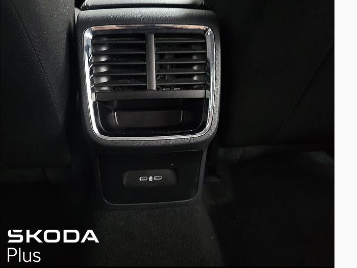 Skoda Octavia 2023