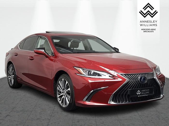 Lexus ES 2021
