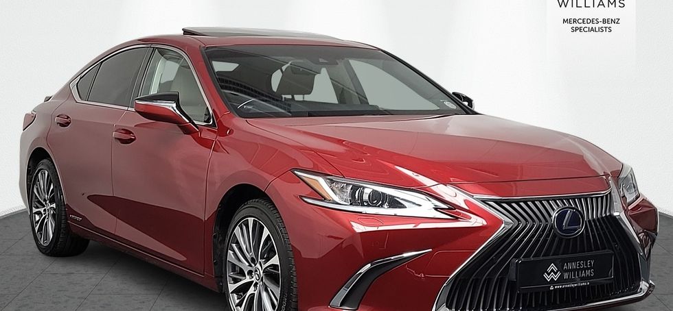 Lexus ES 2021