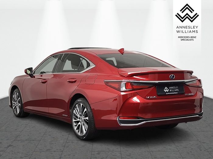 Lexus ES 2021