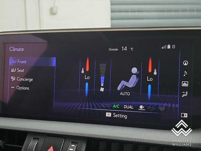 Lexus ES 2021