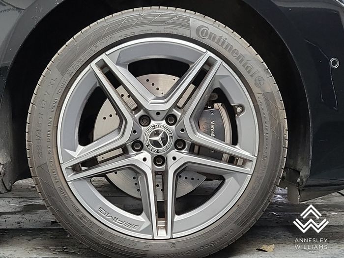 Mercedes-Benz CLA 2024
