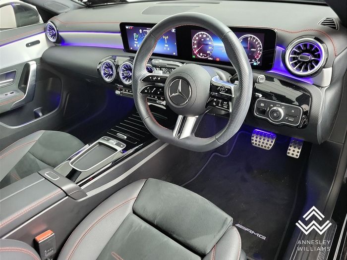 Mercedes-Benz CLA 2024
