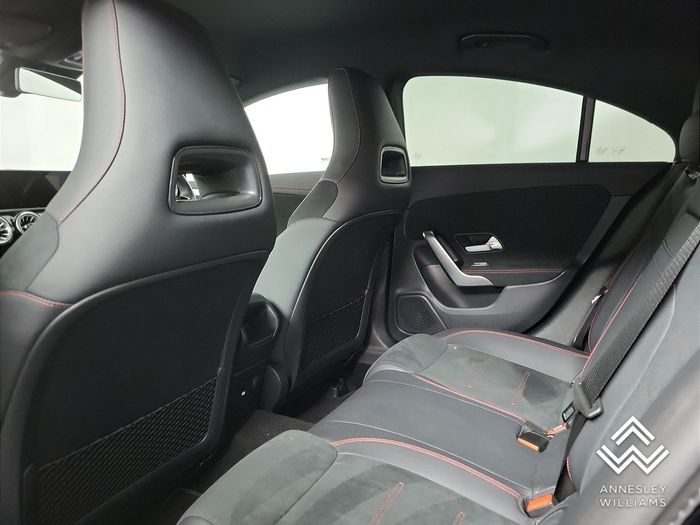 Mercedes-Benz CLA 2024