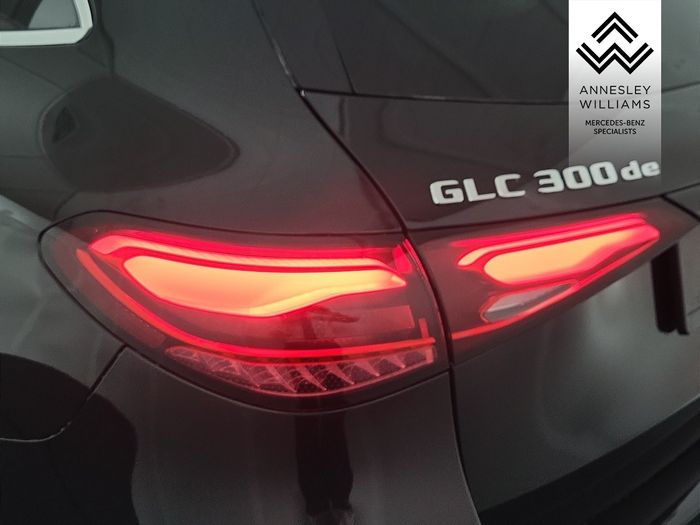Mercedes-Benz GLC 2023