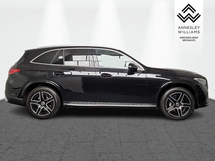 Mercedes-Benz GLC 2023