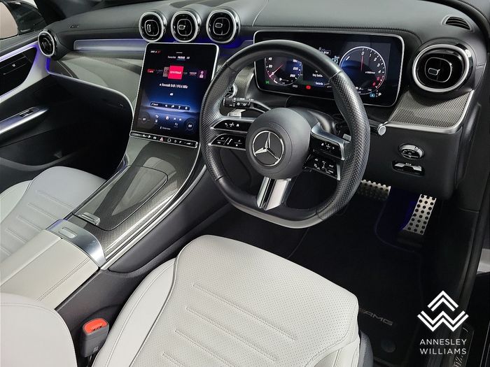 Mercedes-Benz GLC 2023