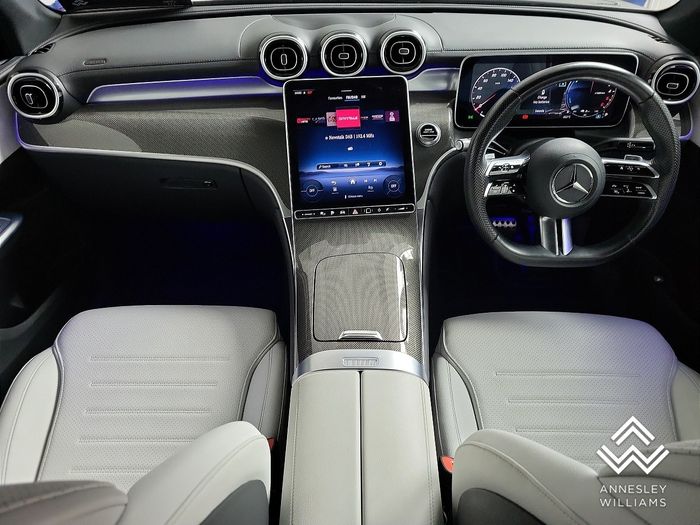 Mercedes-Benz GLC 2023