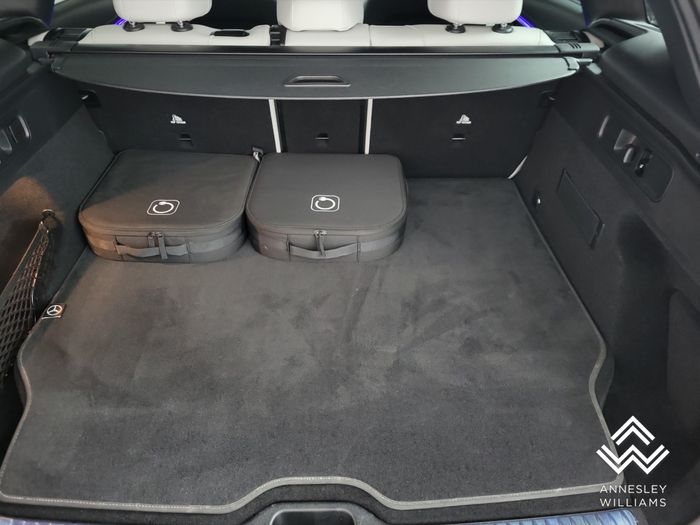 Mercedes-Benz GLC 2023