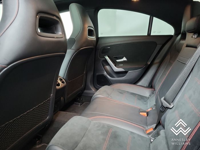 Mercedes-Benz CLA 2023