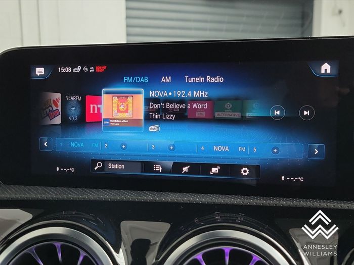 Mercedes-Benz CLA 2023