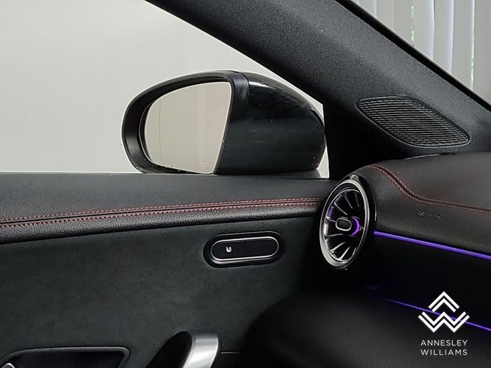 Mercedes-Benz CLA 2023