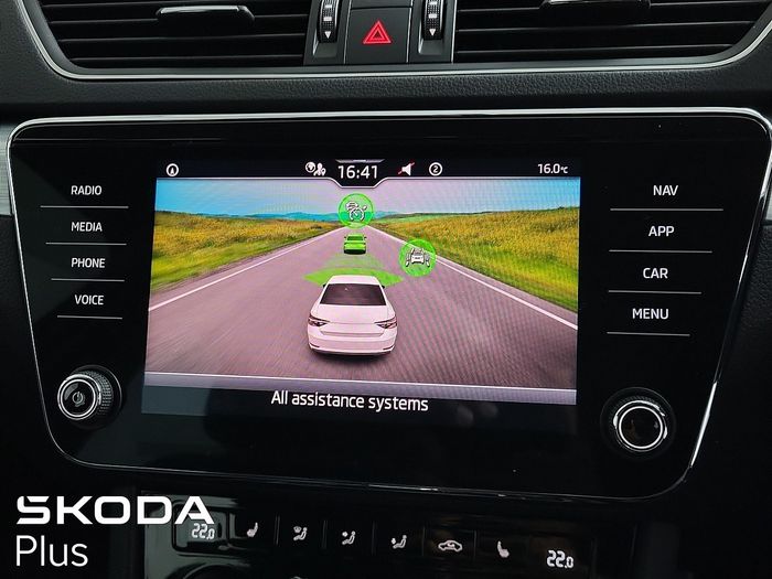 Skoda Superb 2025