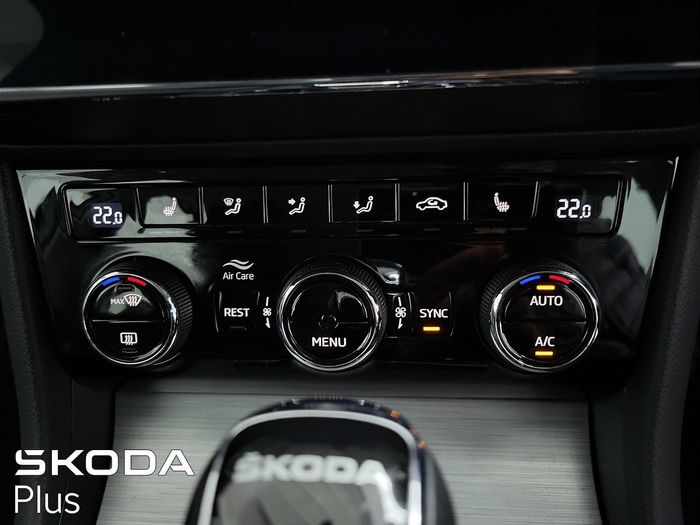 Skoda Superb 2025