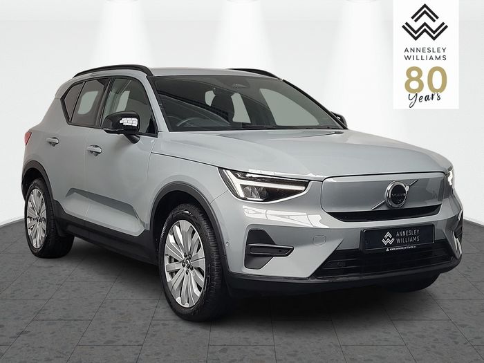 Volvo EX40 2026