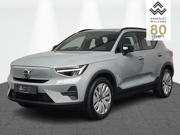 Volvo EX40 2026