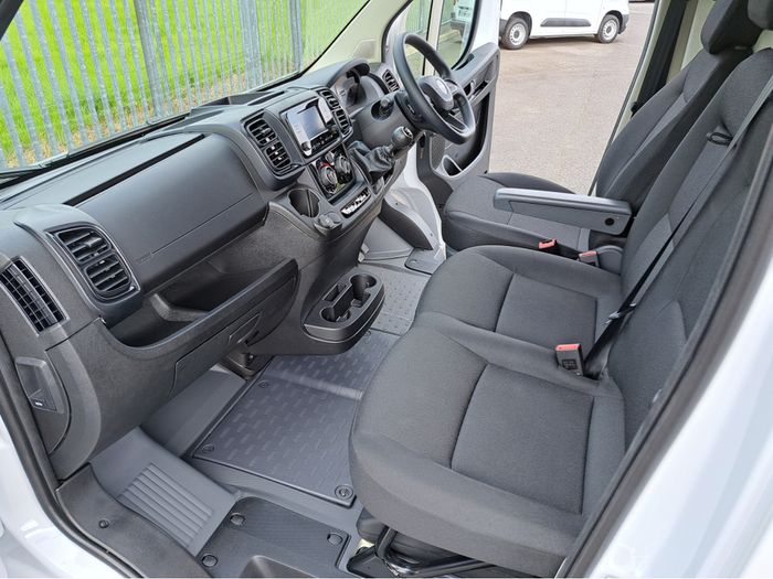 Opel Movano 2026