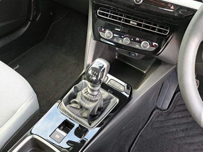 Opel Mokka 2024