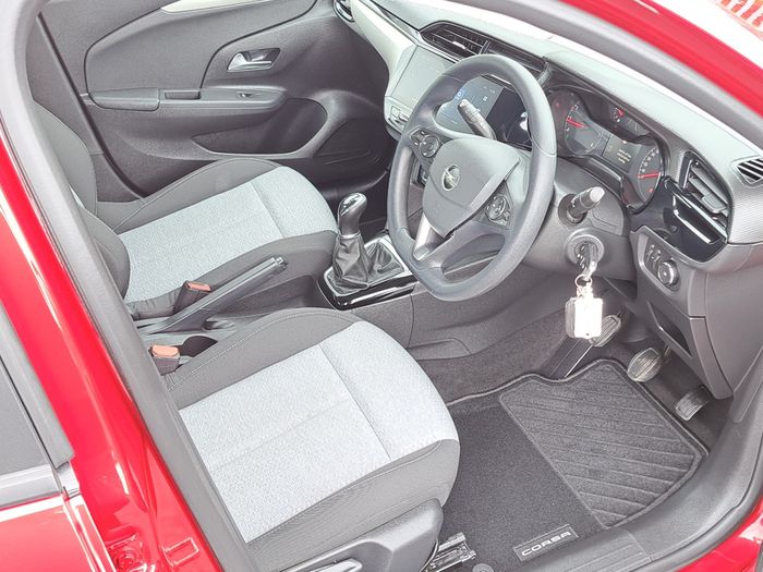 Opel Corsa 2025