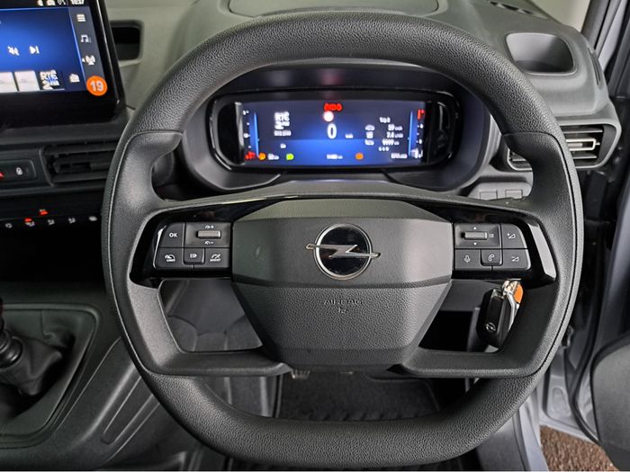 Opel Combo 2025
