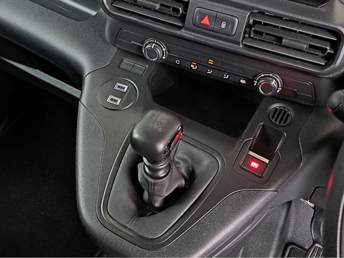 Opel Combo 2025