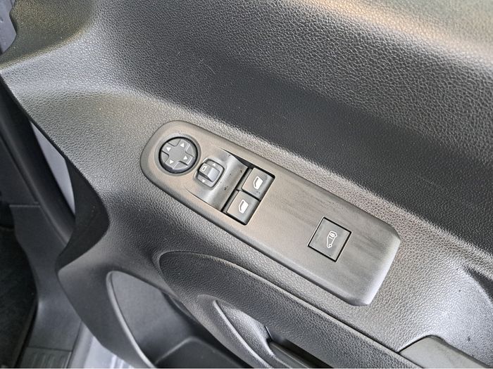 Opel Combo 2025