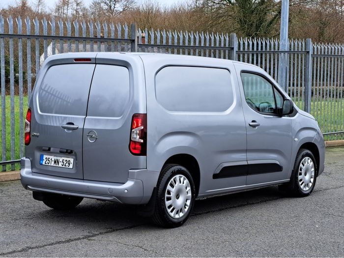 Opel Combo 2025