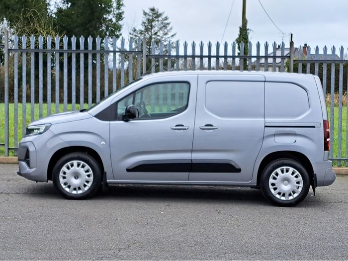 Opel Combo 2025