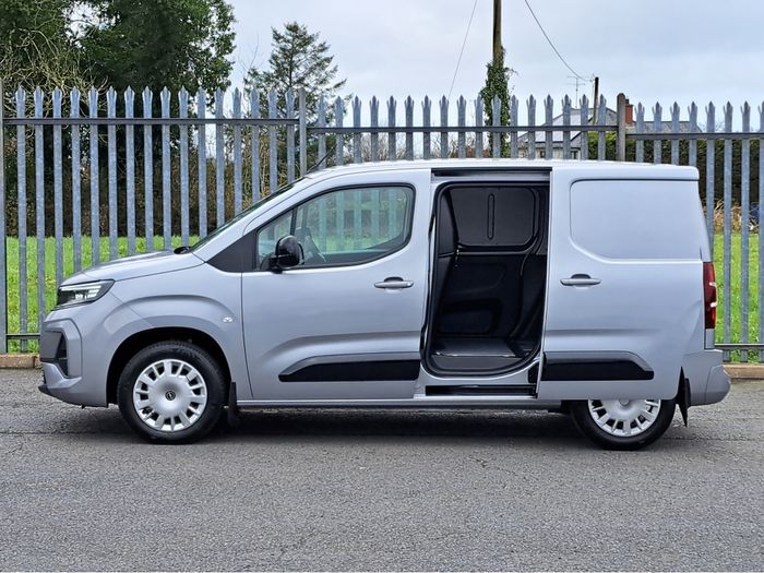 Opel Combo 2025