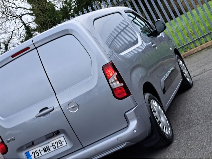 Opel Combo 2025