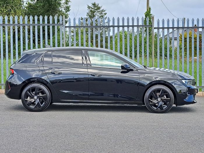 Opel Astra 2024