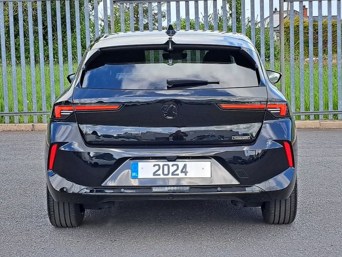 Opel Astra 2024